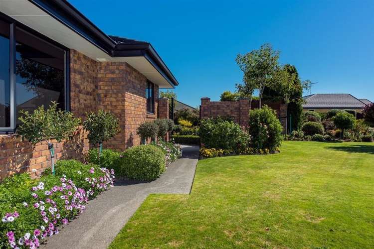 10 Avening Close Blenheim Central_18