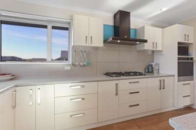 33 Sequoia Way_3