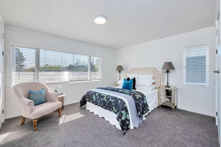 1222 New North Road Mount Albert_10