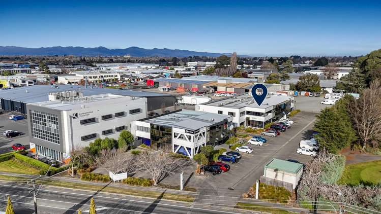 Unit 2, Level 1, 585 Wairakei Road Burnside_1
