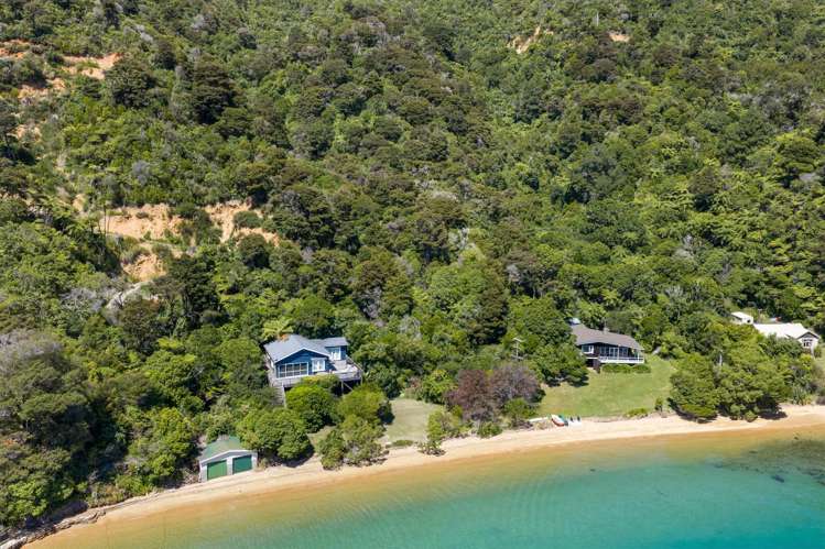 Lots 1 and 3/2787 Queen Charlotte Drive Queen Charlotte Sound_5