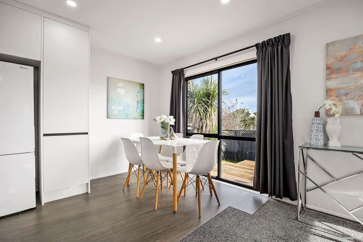 3/49 Fairview Road_3