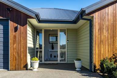 15 Percival Close_3