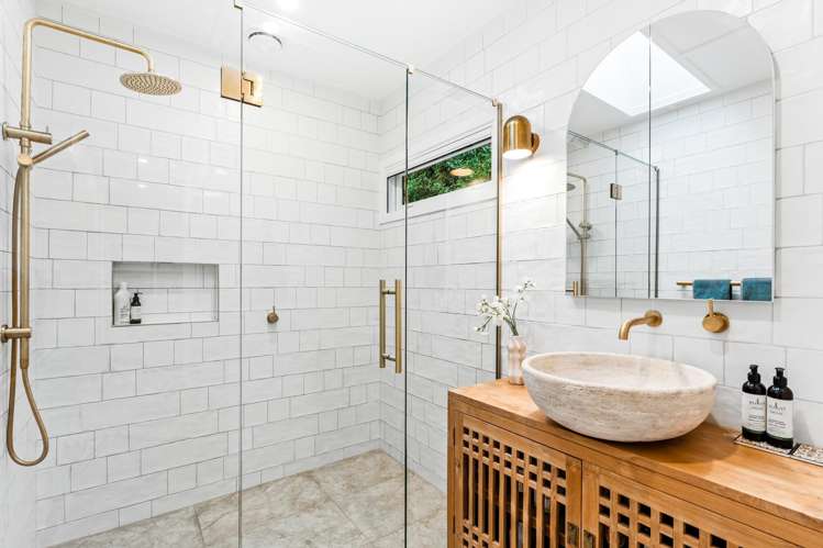  74 Clinton Road Tāwharanui Peninsula_12