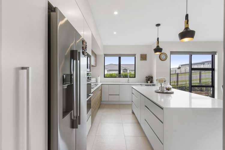 57 Angiangi Crescent Beachlands_10