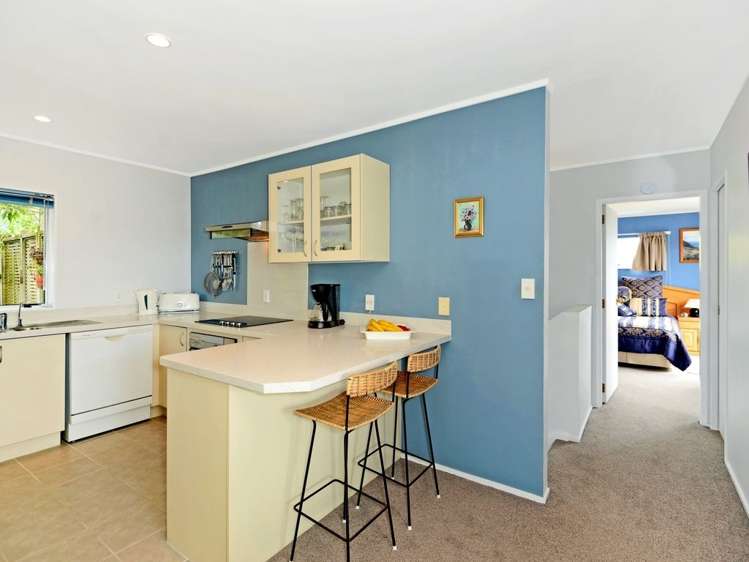 2/10 Delamare Court Sunnynook_5