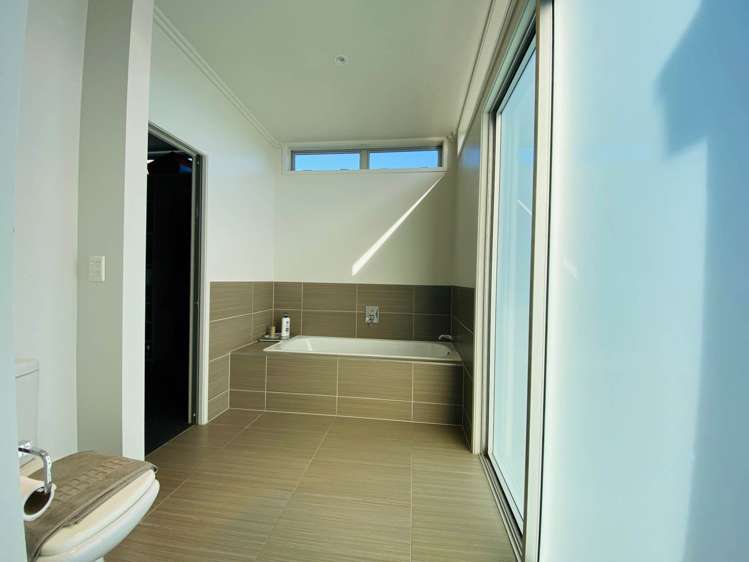 14 Blomfield Lane Kingseat_10