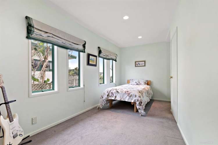 94 Knights Road Rothesay Bay_12