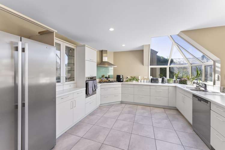 175 Rocking Horse Road Southshore_4