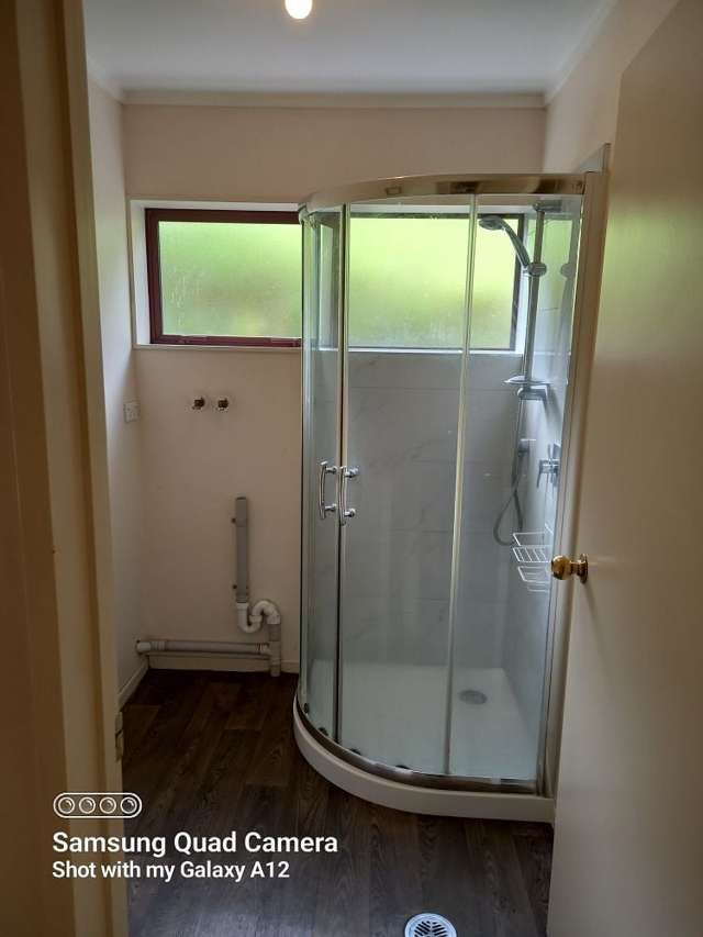 27A Highgrove Lane Totara Vale_3