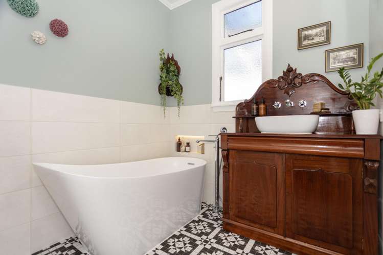 40 Mersey Street South Hill_18