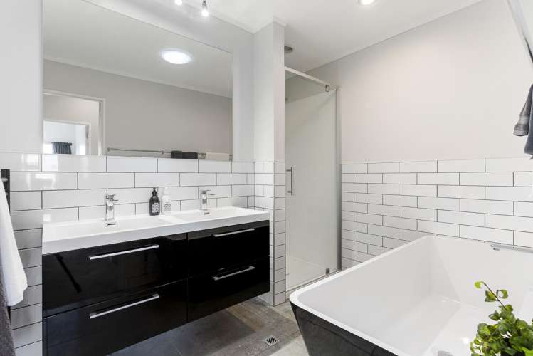 64a Mariri Road One Tree Hill_11