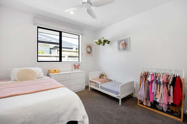 7 Hyatt Close Leamington_18