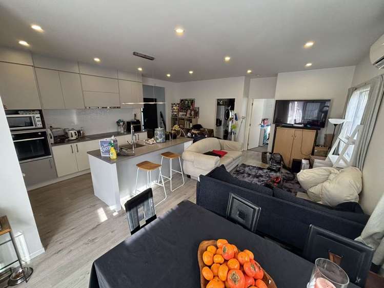 9 Thornlow Street Glendene_2