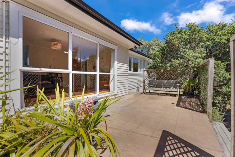 1/560 East Coast Road Windsor Park_5