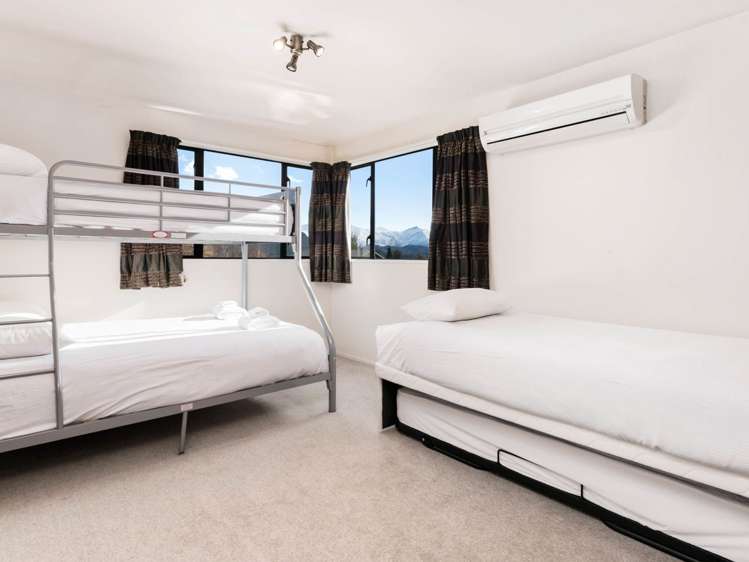 8 Cherry Court Wanaka_11