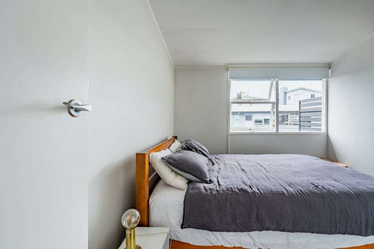 5/9 Don Croot Street Morningside_10