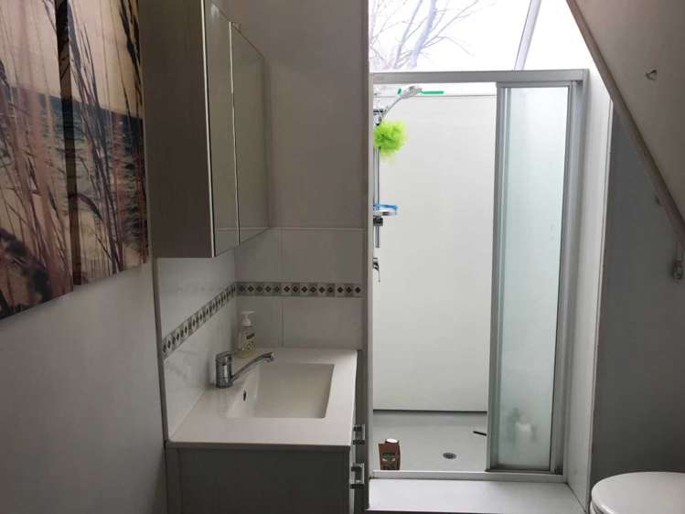 15 Buxton Terrace Saint Martins_8