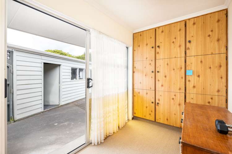 10 Leon Place Waitara_11