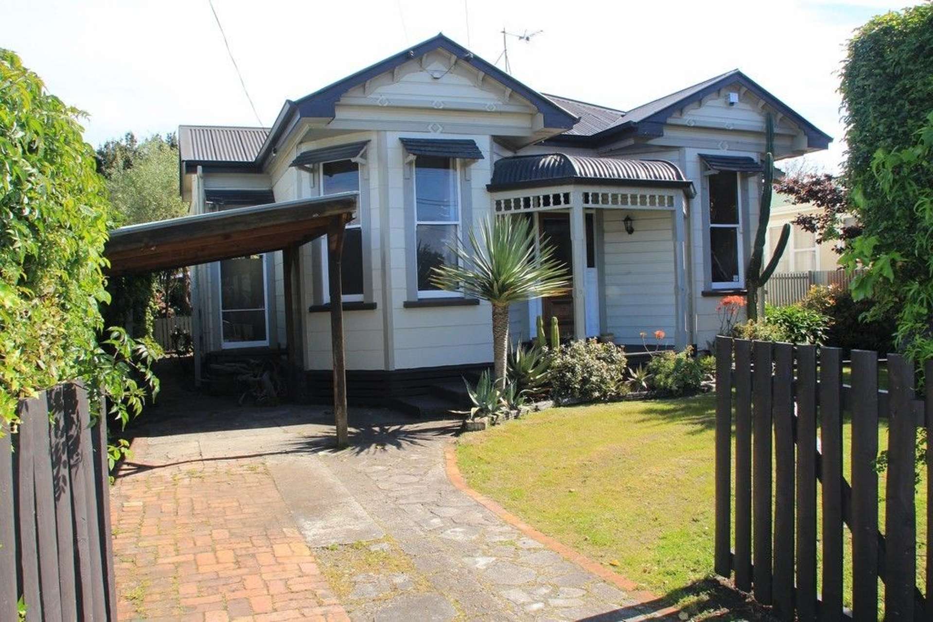 75 Carlton Avenue Tawhero_0