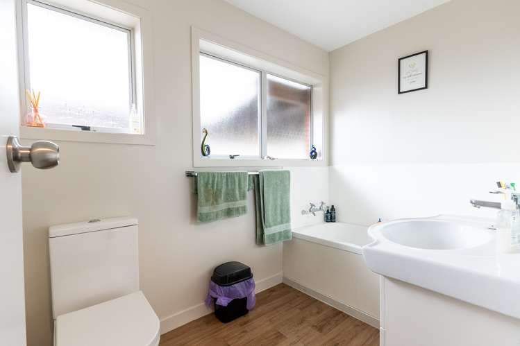 15 Poaka Avenue Dinsdale_15