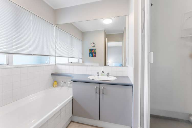 1/8 Solana Court Botany Downs_11