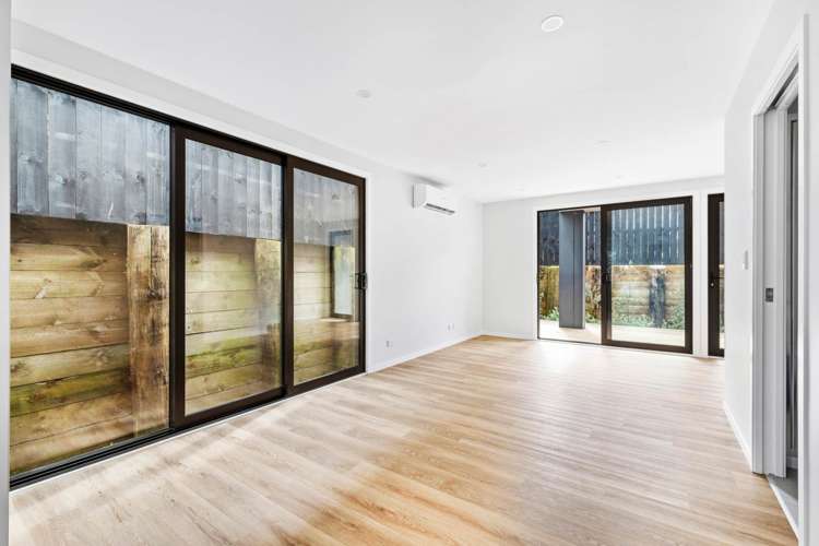 17 Pukakaho Lane Papatoetoe_9