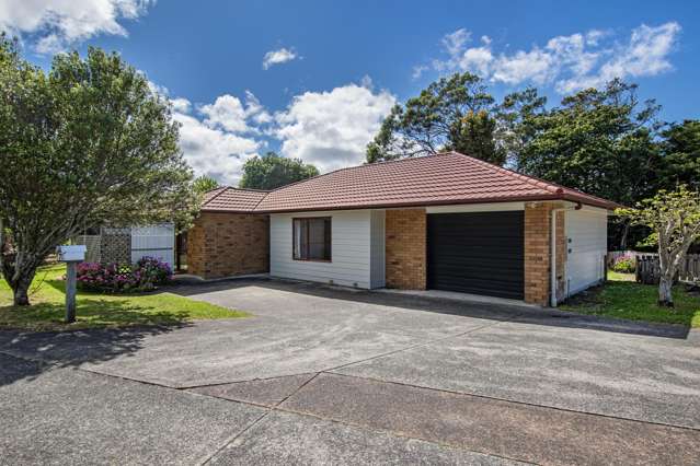 Low maintenance – move in ready.