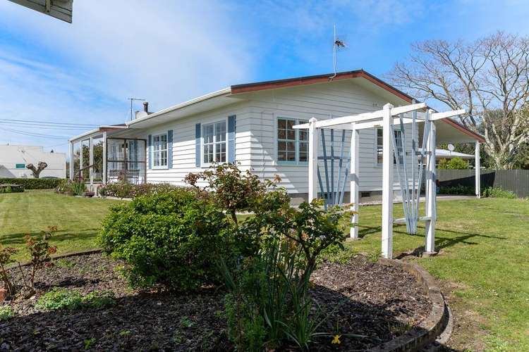 16 Hogg Crescent Masterton_13