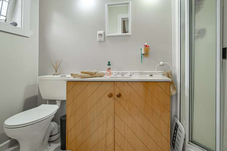 505 Henry Street Raureka_12