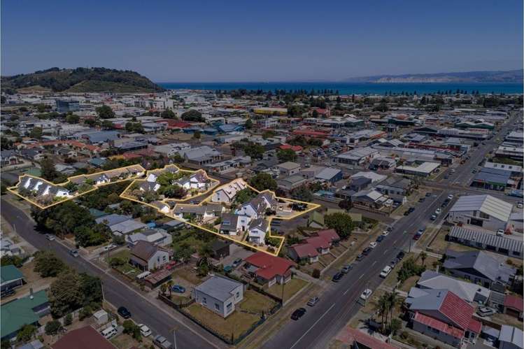 3 & 4 Attlee Place, Gisborne Central City Centre_30