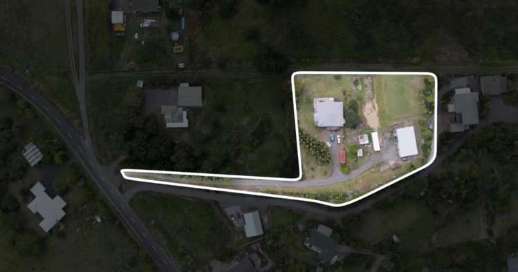 32 Toetoe Road Otaika_15