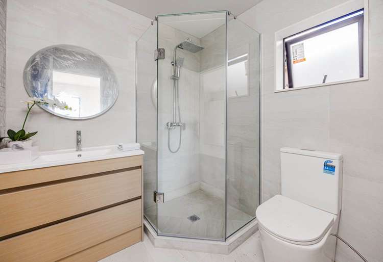 2/30 Sharland Avenue Manurewa_7