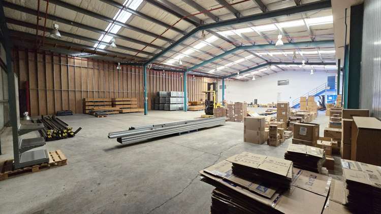 Tenancy 7/130 Maleme Street Greerton_4