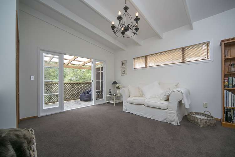 89 Kauri Point Road Laingholm_7