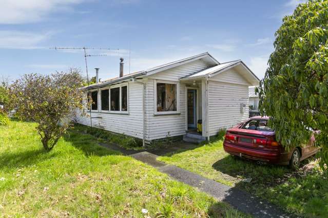 75 Te Rangitautahanga Road Turangi_2