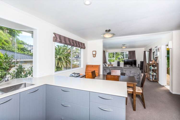 62 Lemnos Place Titirangi_5