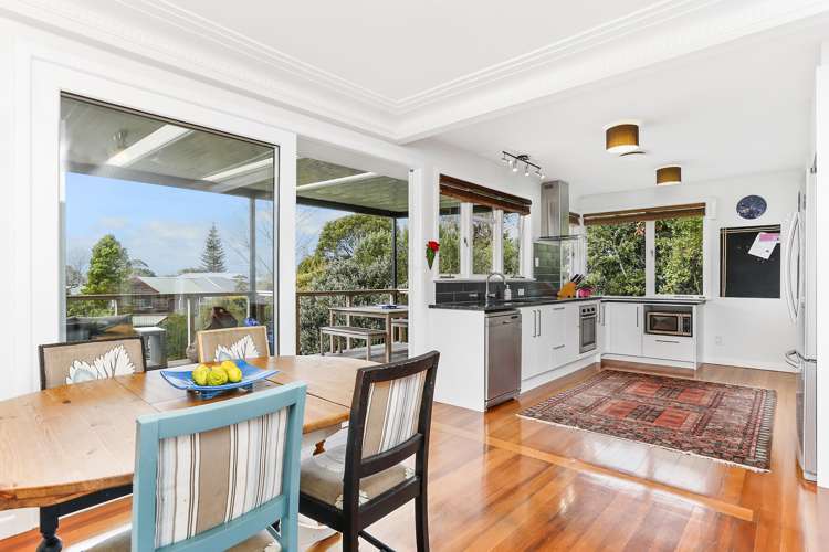 13 Murray Road Te Atatu Peninsula_9