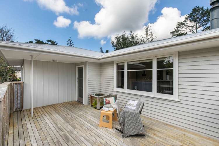 13 Willowbrook Place Titirangi_11