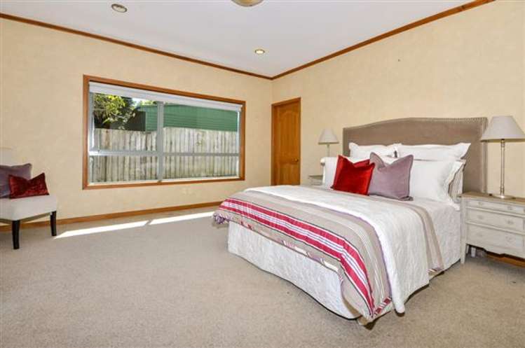 99 East Coast Road Castor Bay_32