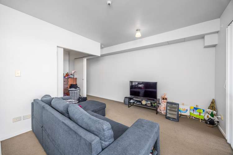 104/10 Flower Street Eden Terrace_5