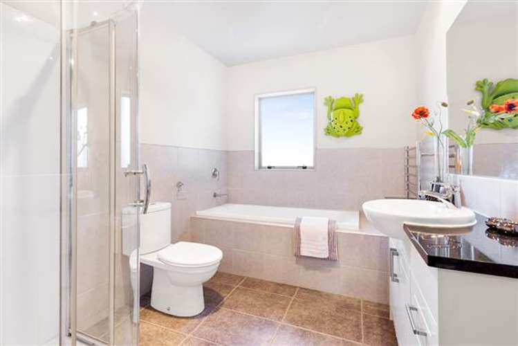 62 Lake Panorama Drive Henderson_18