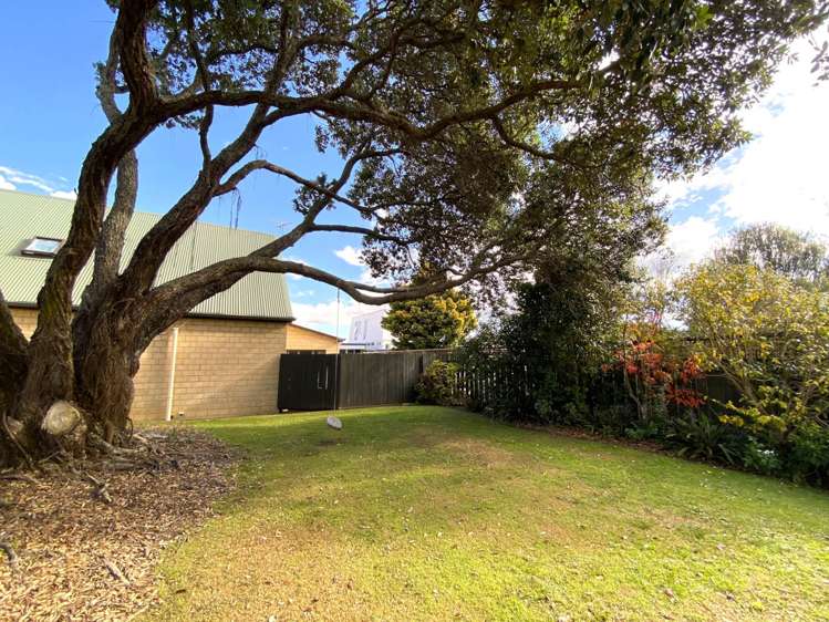 15/52 Taharoto Road Takapuna_16