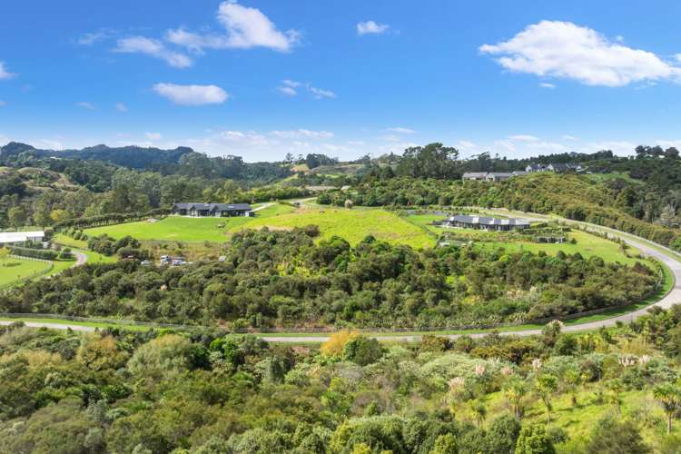 48 Riordan Lane Whitford_3