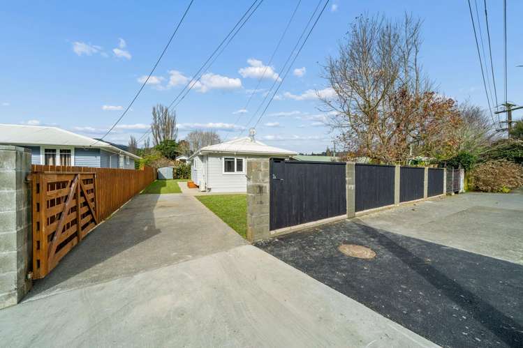 2a Golf Road Manor Park_24