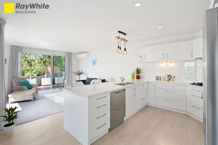 17 Fantail Crescent Maraetai_21