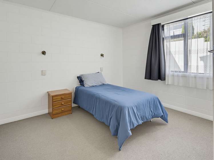 1 and 2 /12 John Street Blenheim Central_9