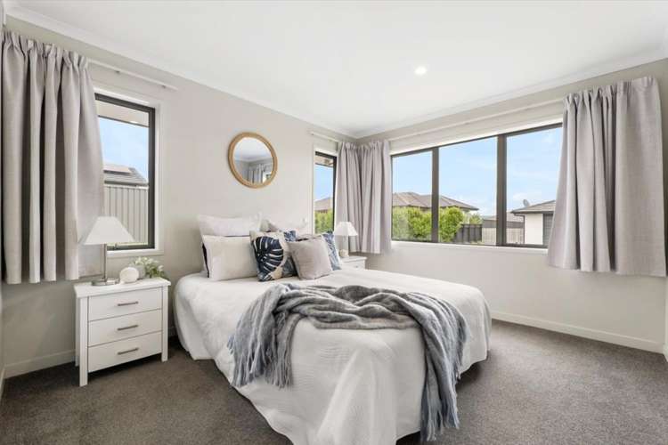 3 Shea Lane Pyes Pa_10