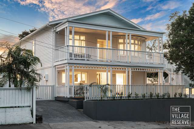 PREMIUM VILLA IN GREY LYNN