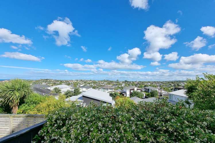 14 Tuangi Street Long Bay_21